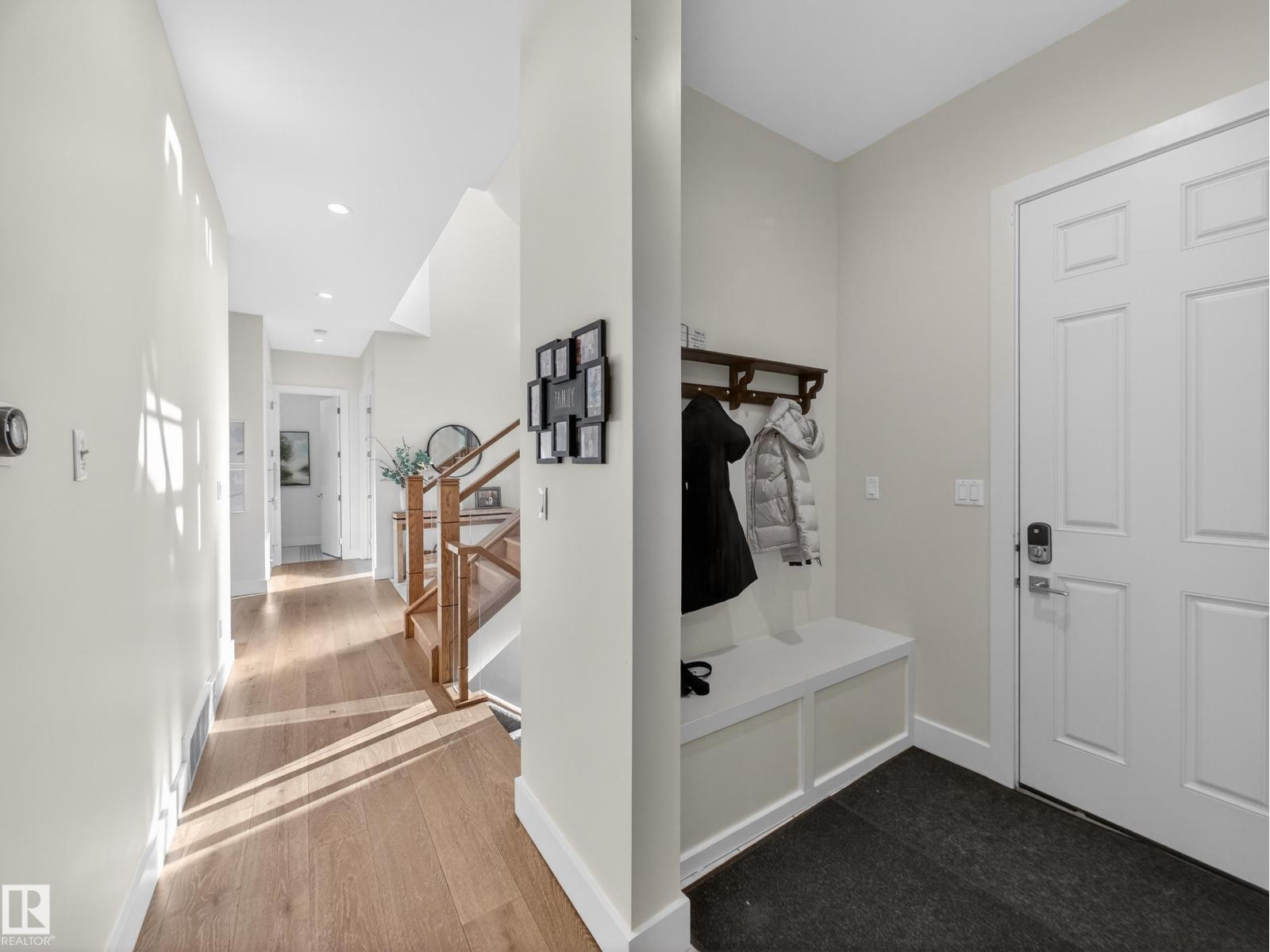 1121 WAHL PL NW, Edmonton