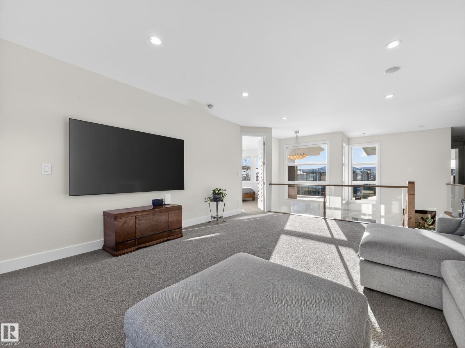 1121 WAHL PL NW, Edmonton