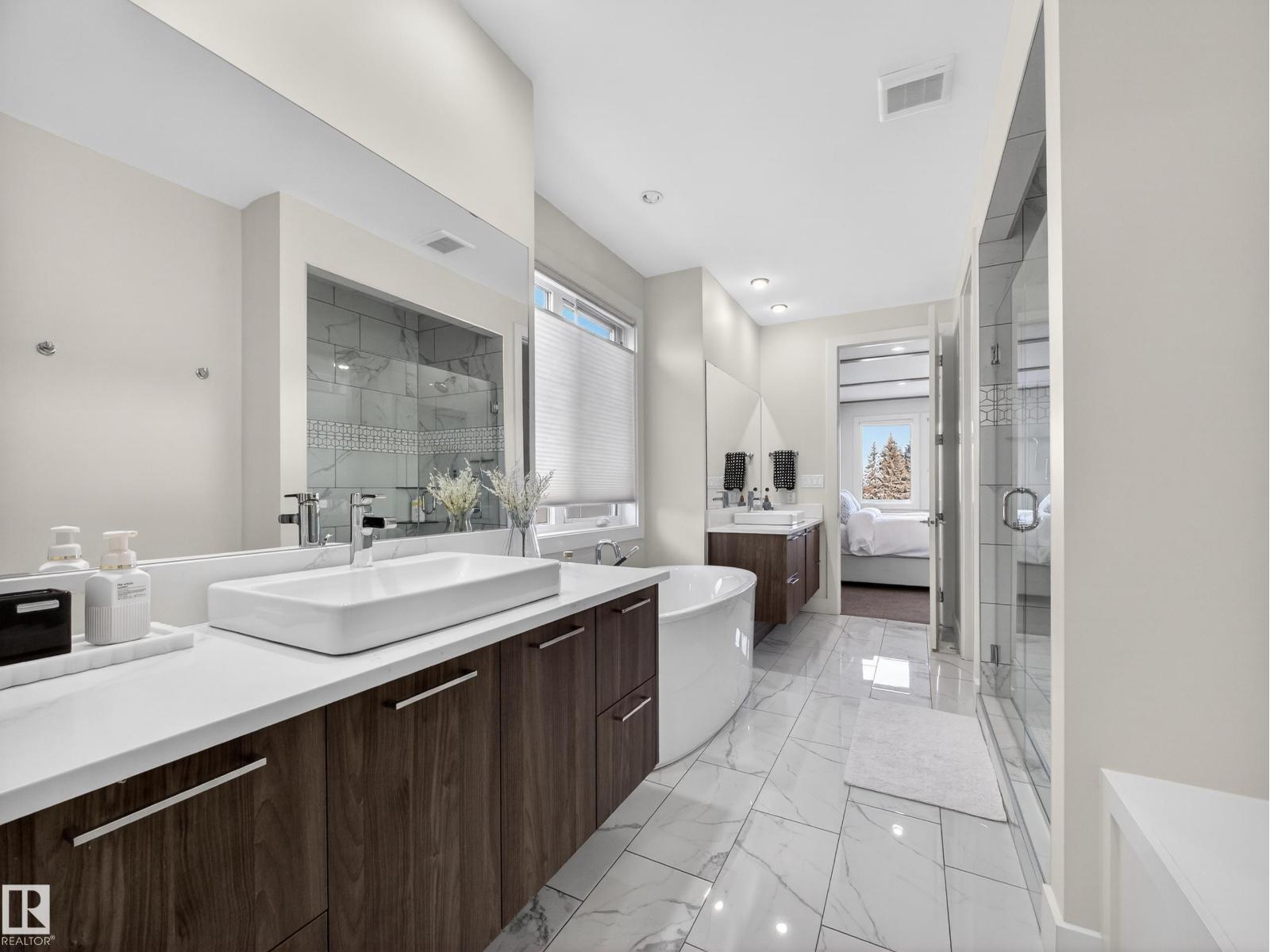 1121 WAHL PL NW, Edmonton