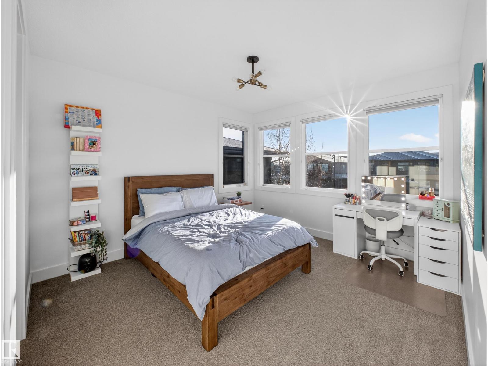 1121 WAHL PL NW, Edmonton