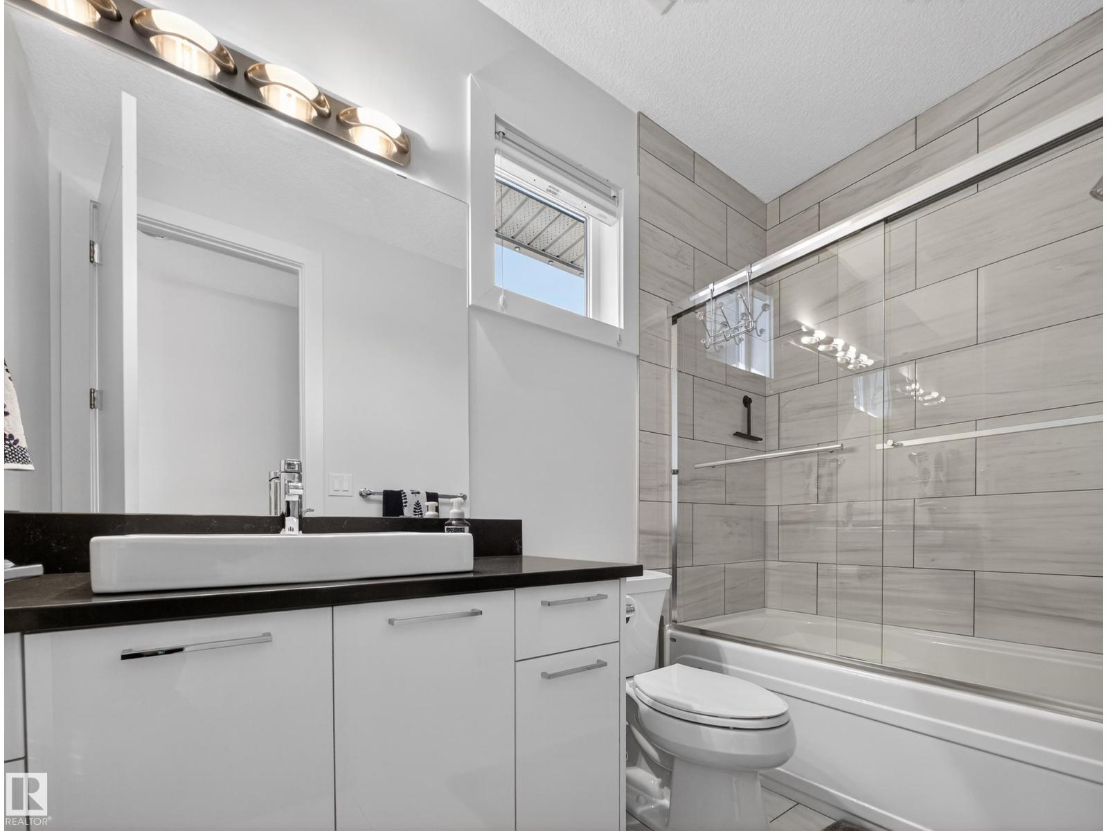 1121 WAHL PL NW, Edmonton