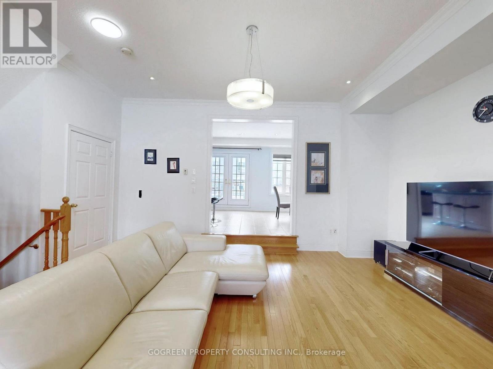 20 BONNYCASTLE ROAD - 11