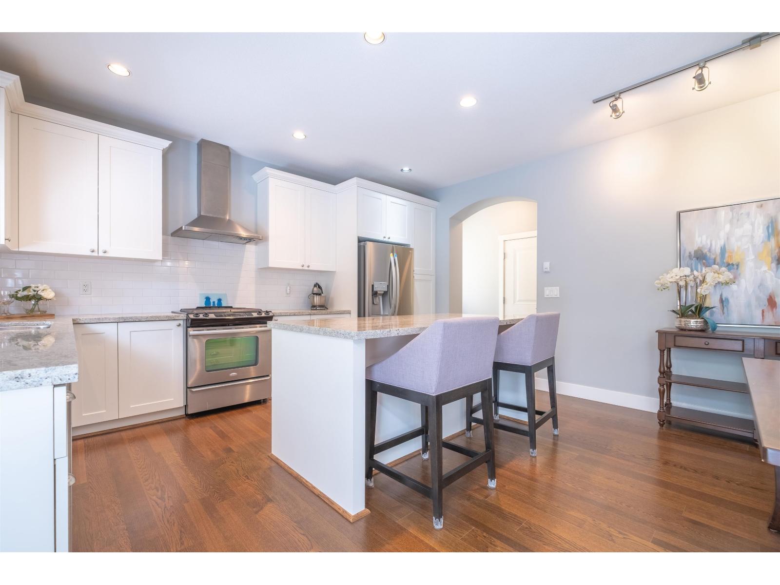 23 15885 26 AVENUE, Surrey