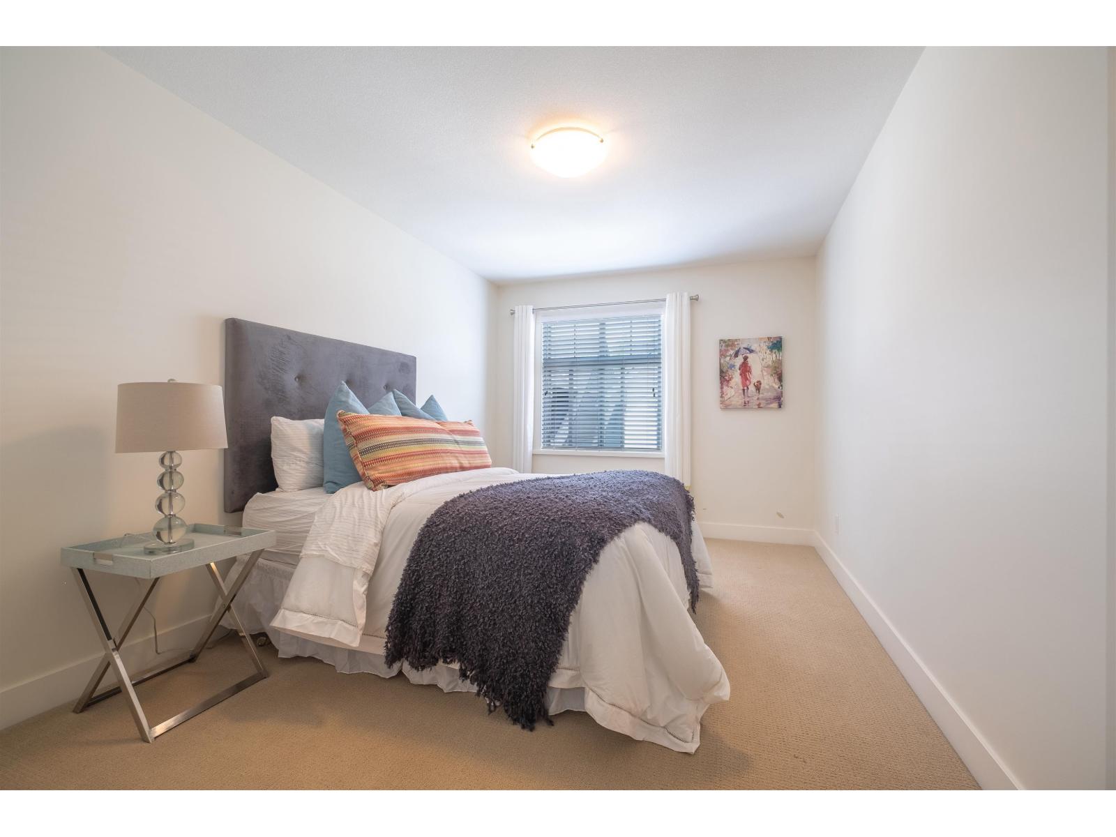 23 15885 26 AVENUE, Surrey