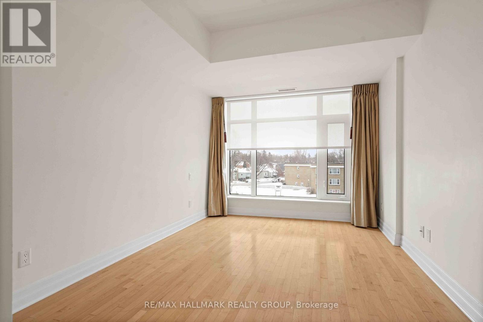 302 - 75 CLEARY AVENUE — photo 21