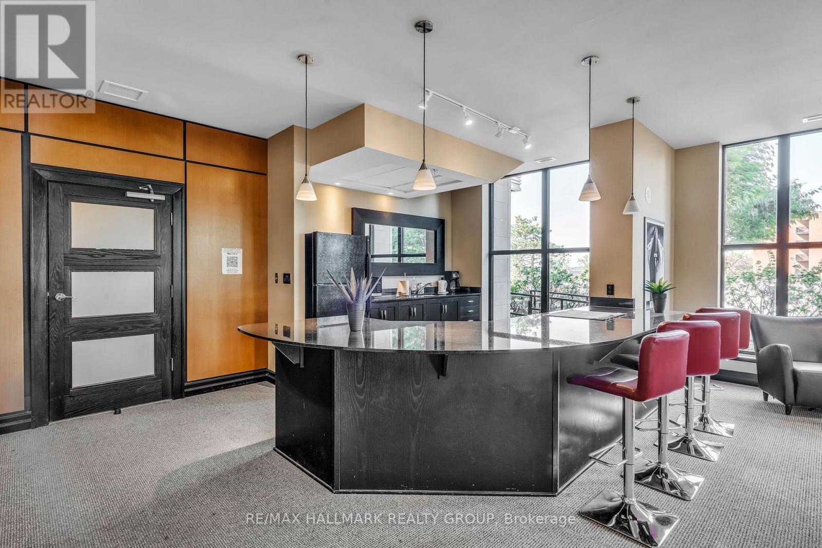 302 - 75 CLEARY AVENUE — photo 27