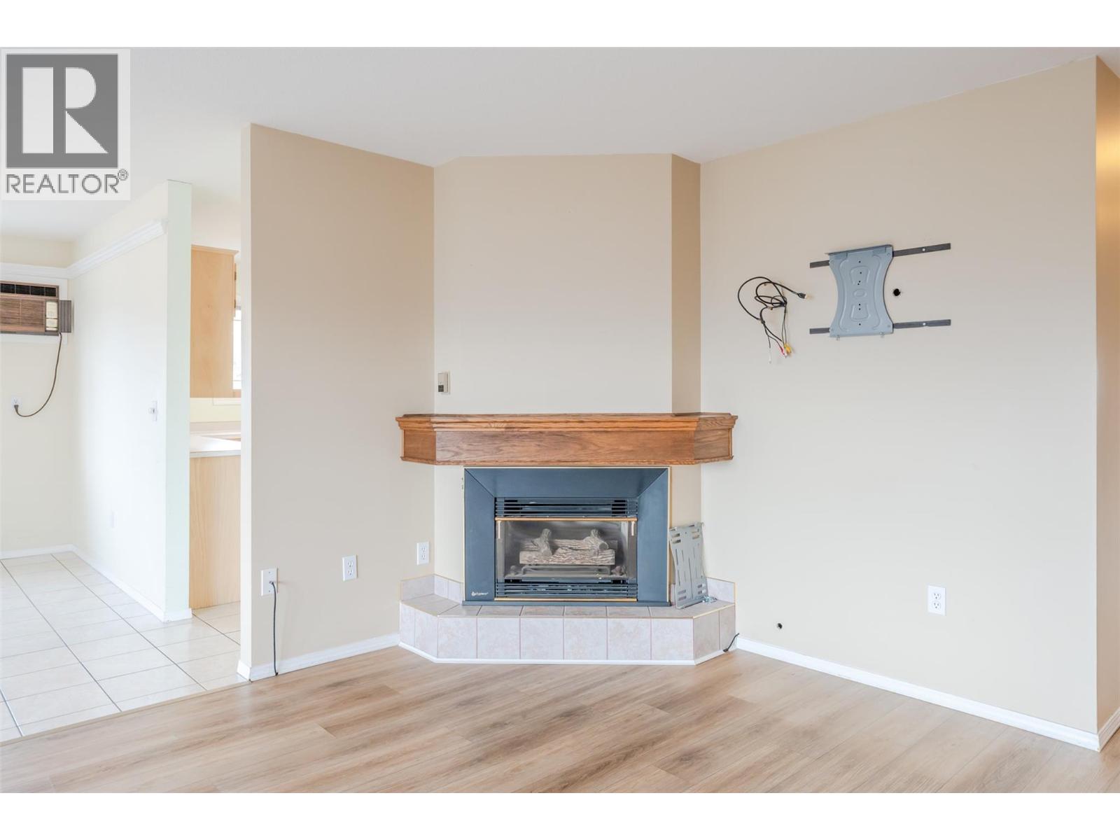 8302 68 Avenue Unit# 301, Osoyoos