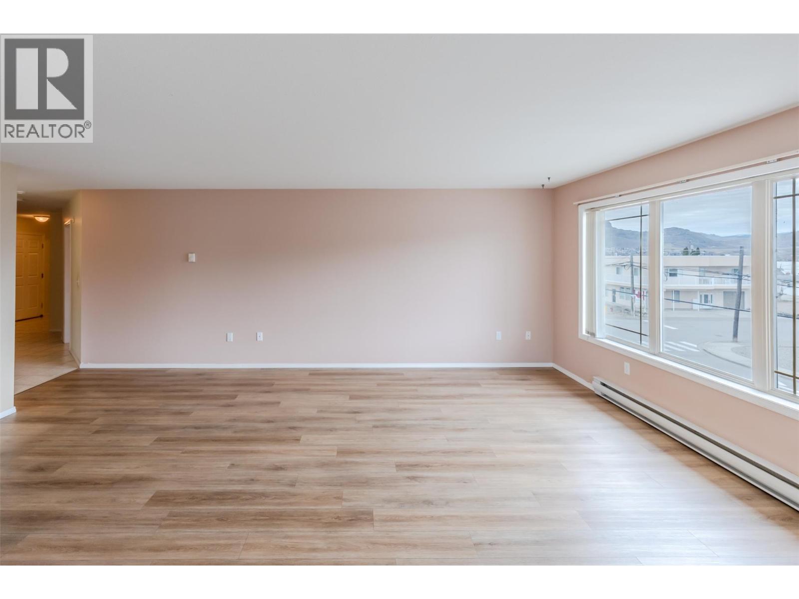 8302 68 Avenue Unit# 301, Osoyoos