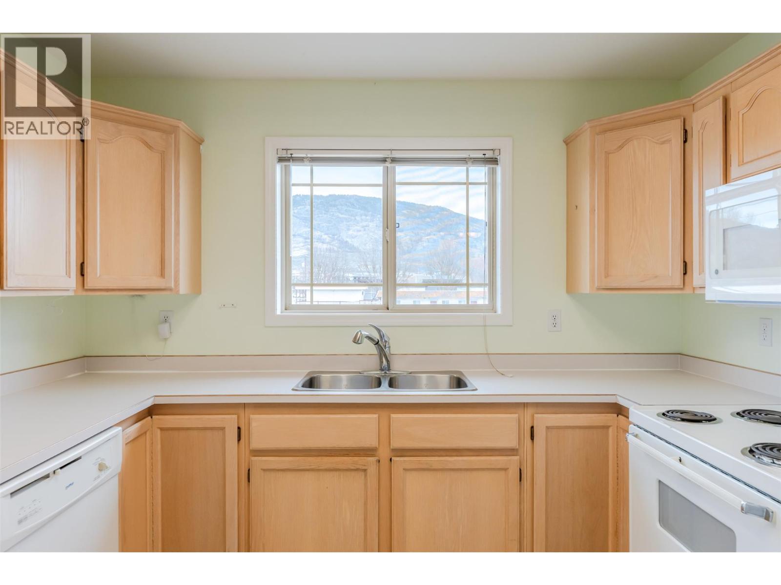 8302 68 Avenue Unit# 301, Osoyoos