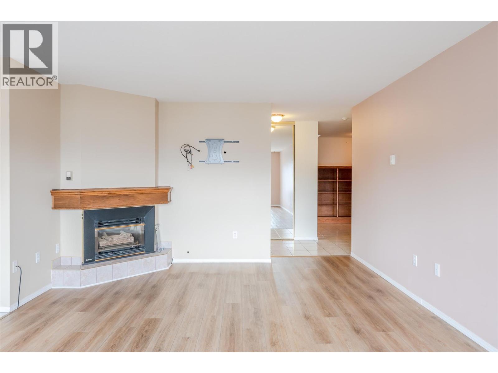 8302 68 Avenue Unit# 301, Osoyoos