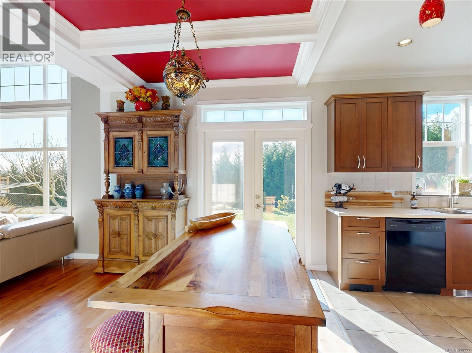  6483 Cedarview Place, Sooke