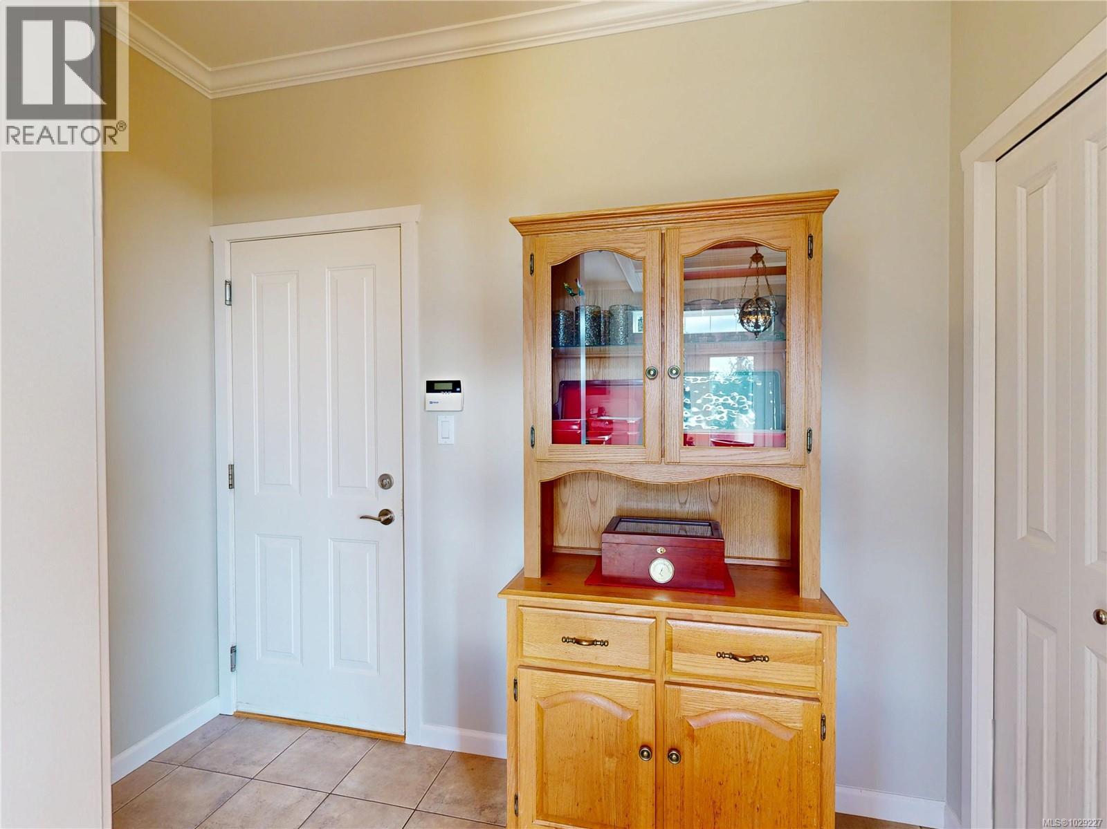  6483 Cedarview Place, Sooke