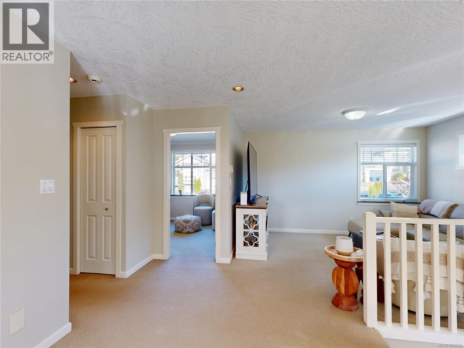  6483 Cedarview Place, Sooke