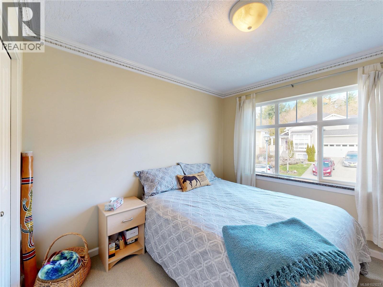  6483 Cedarview Place, Sooke