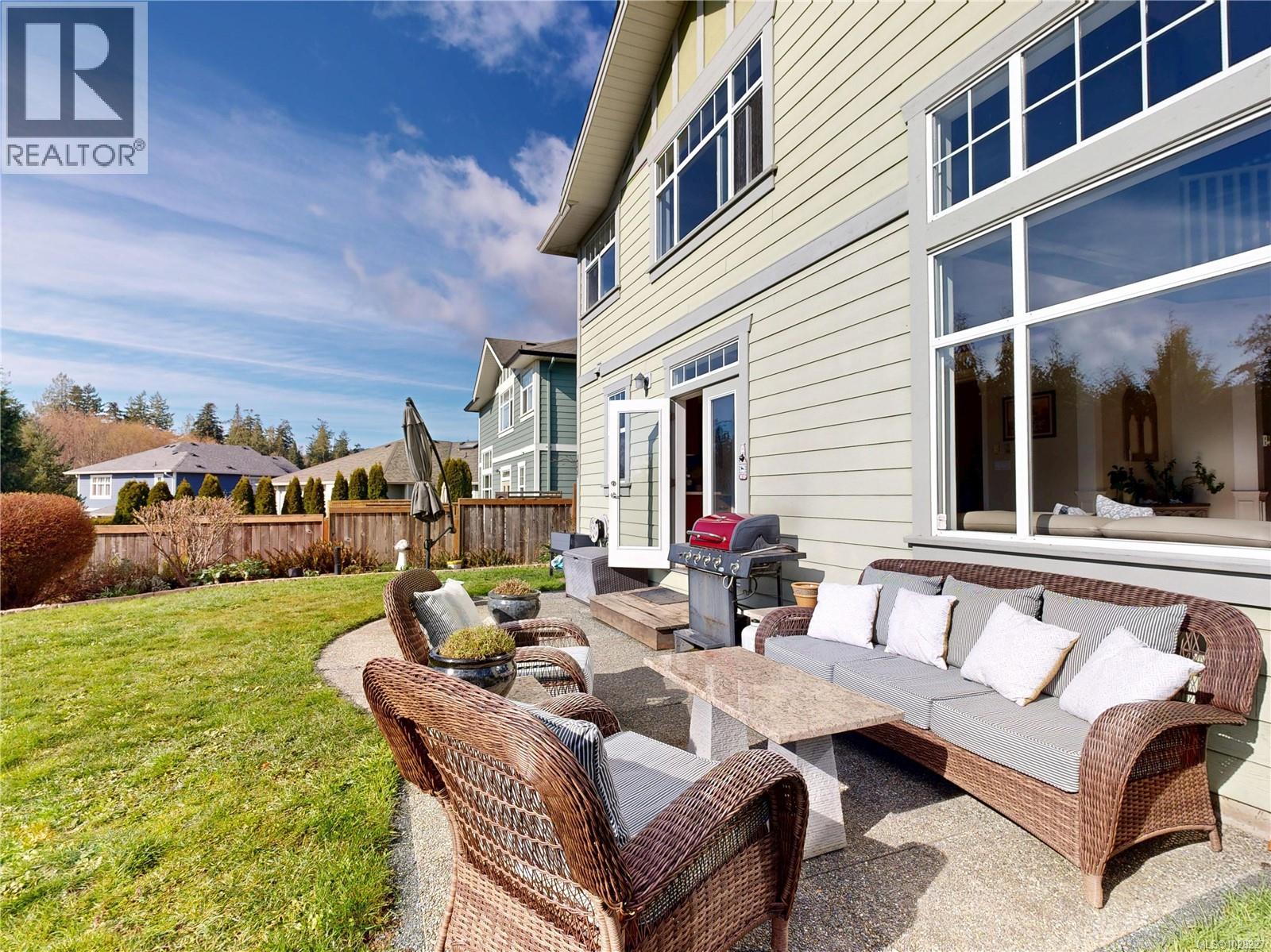  6483 Cedarview Place, Sooke