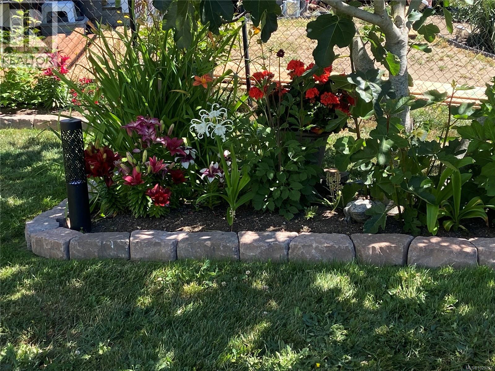  6483 Cedarview Place, Sooke