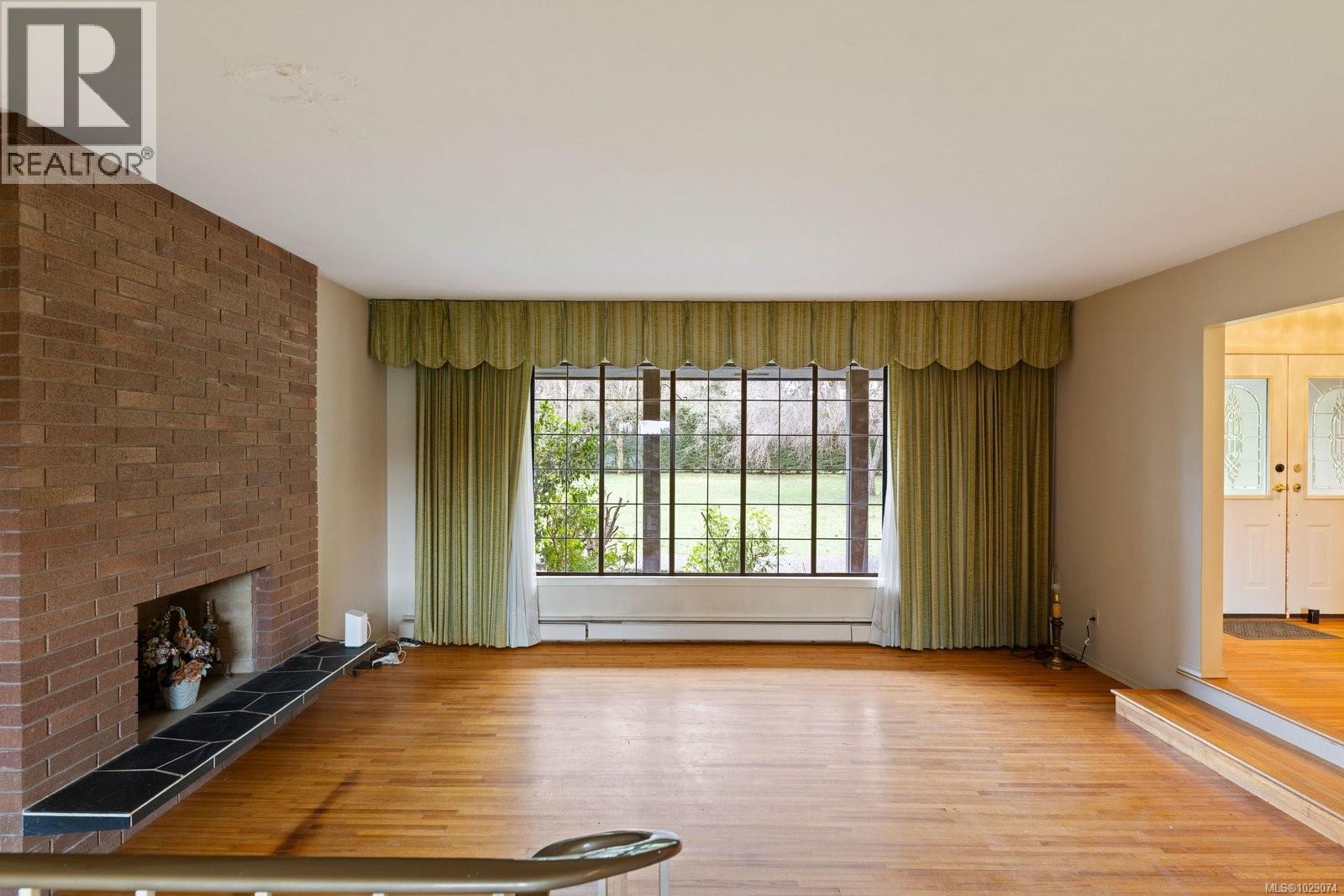  1584 White Road, Central Saanich