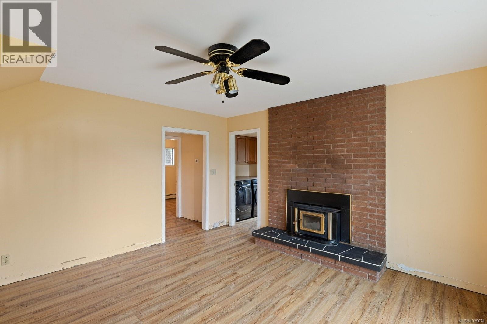 1584 White Rd - 19