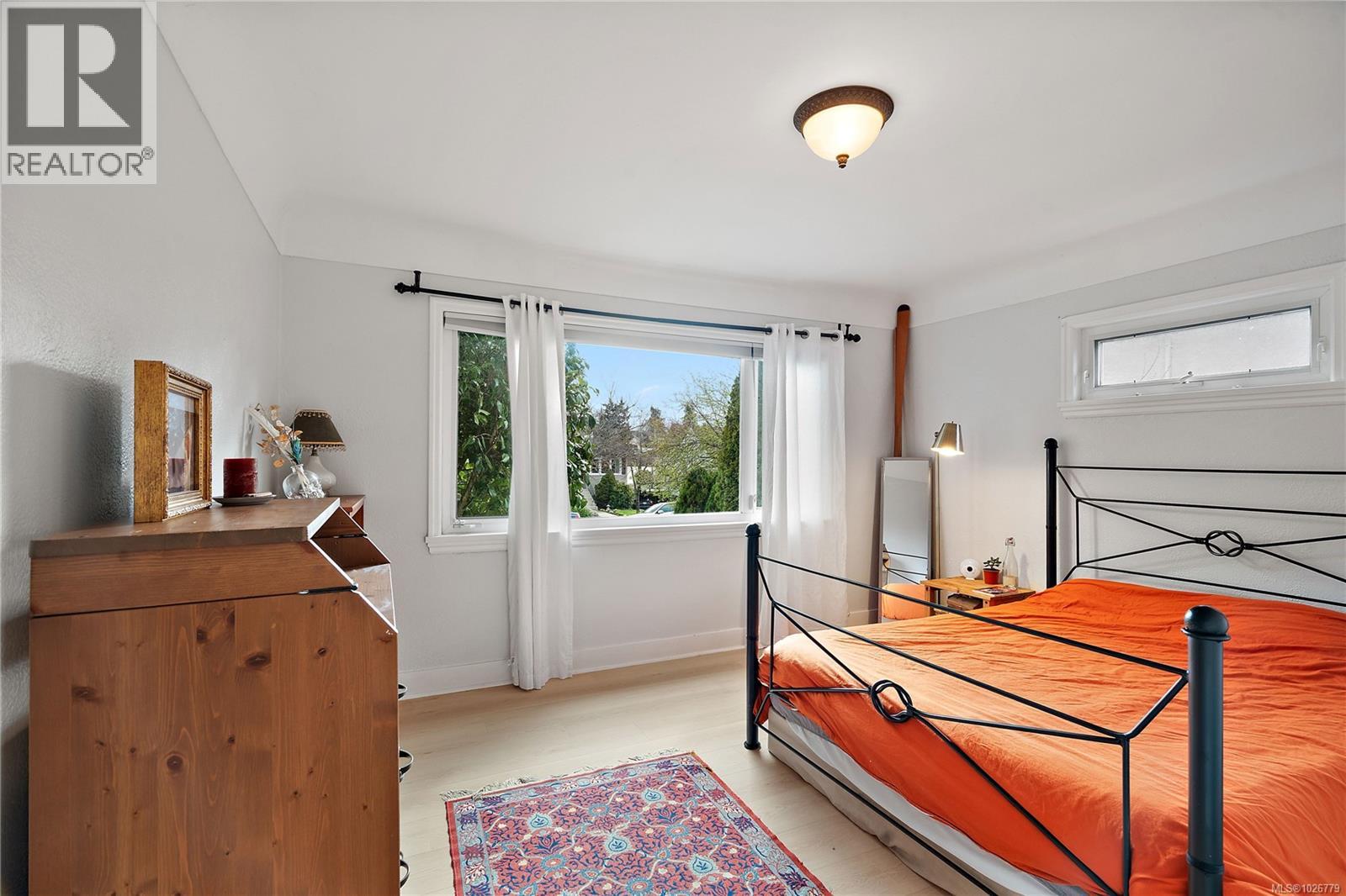  3166 Earl Grey Street, Saanich