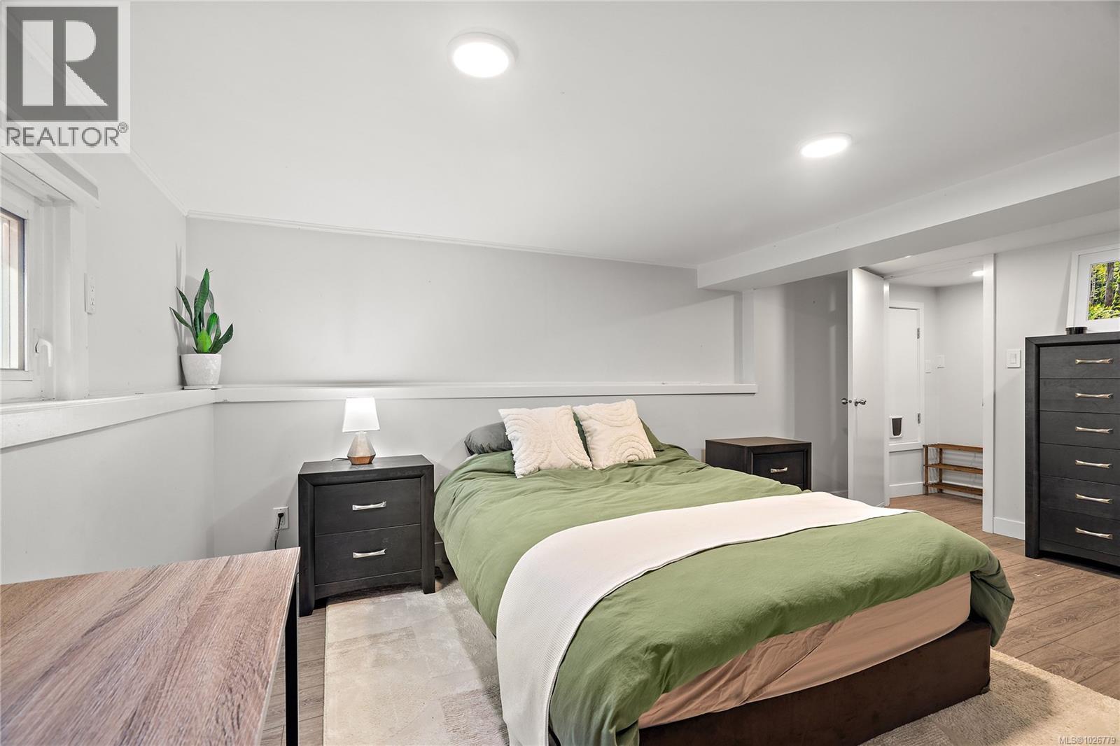  3166 Earl Grey Street, Saanich