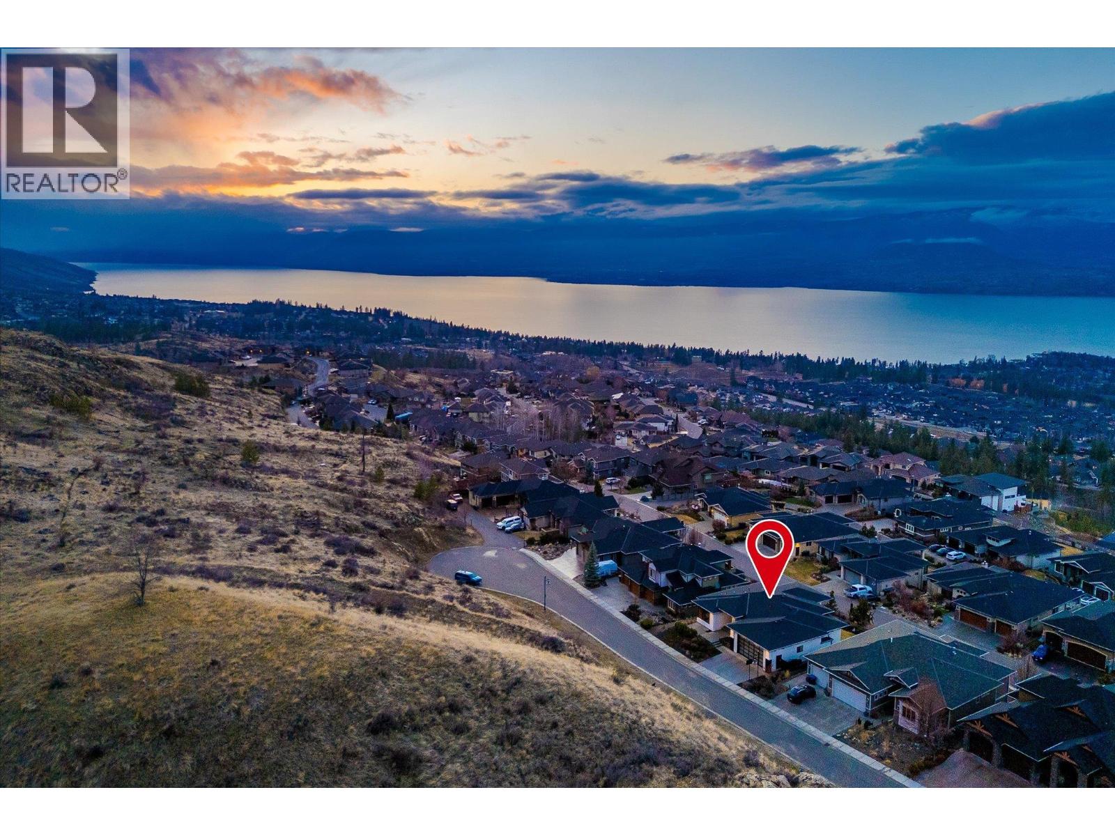 944 Hewetson Court, Kelowna