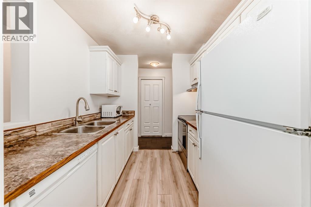 #3307 393 PATTERSON HILL SW - 5