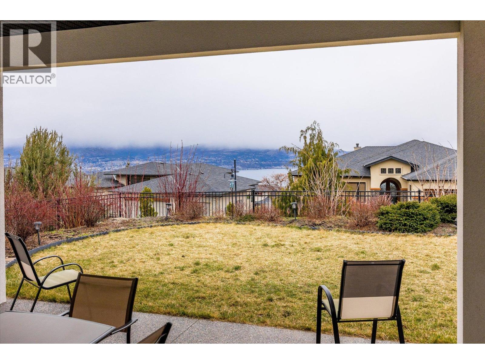 944 Hewetson Court, Kelowna