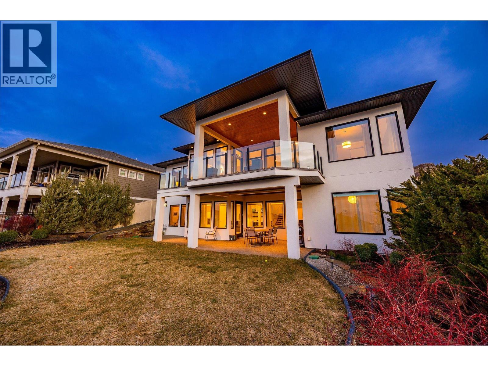 944 Hewetson Court, Kelowna