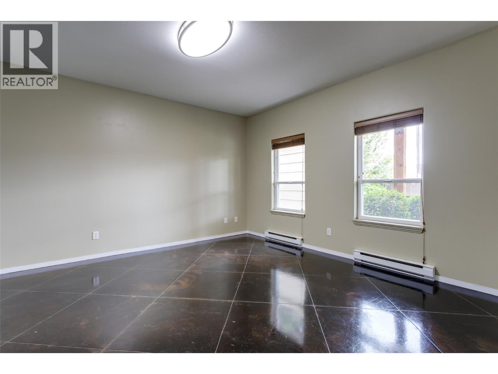 860 Glenwood Avenue, Kelowna