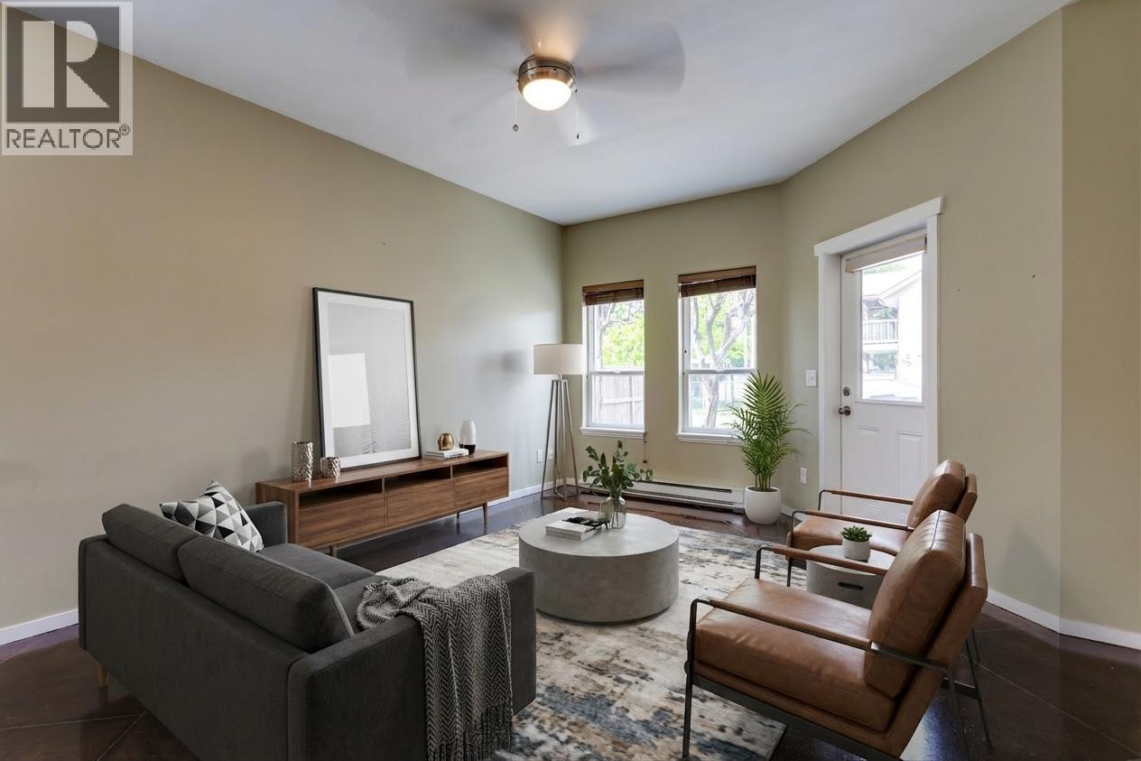 860 Glenwood Avenue, Kelowna