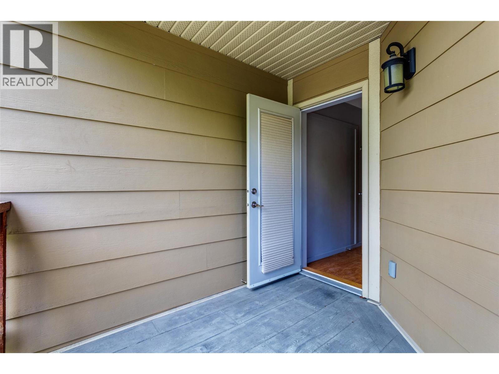 860 Glenwood Avenue, Kelowna