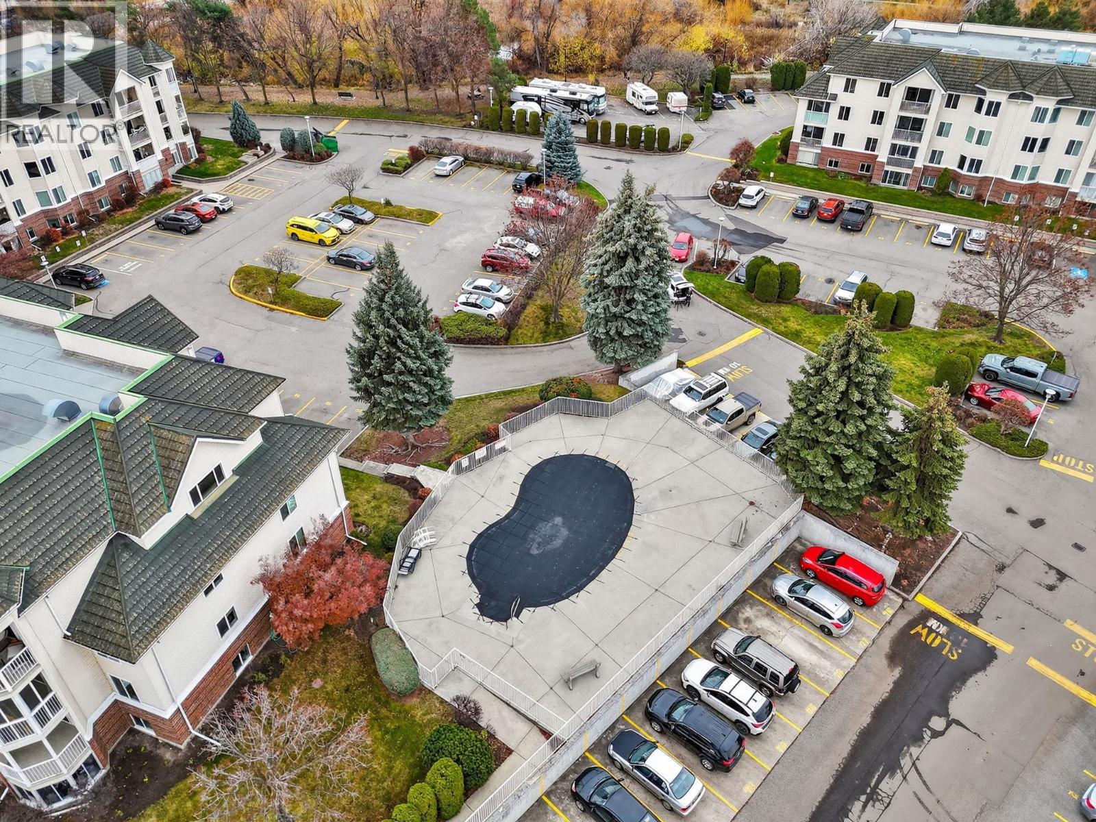#209 3160 Casorso Road - 46