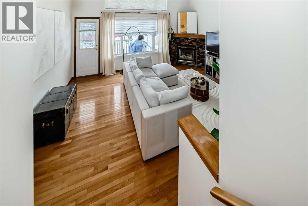 
          246 Rocky Ridge Court Northwest
            <br/>
            <span>Calgary</span>
            , 
            <span>AB</span>
             <span>T3G4S8</span>
         - Photo 11