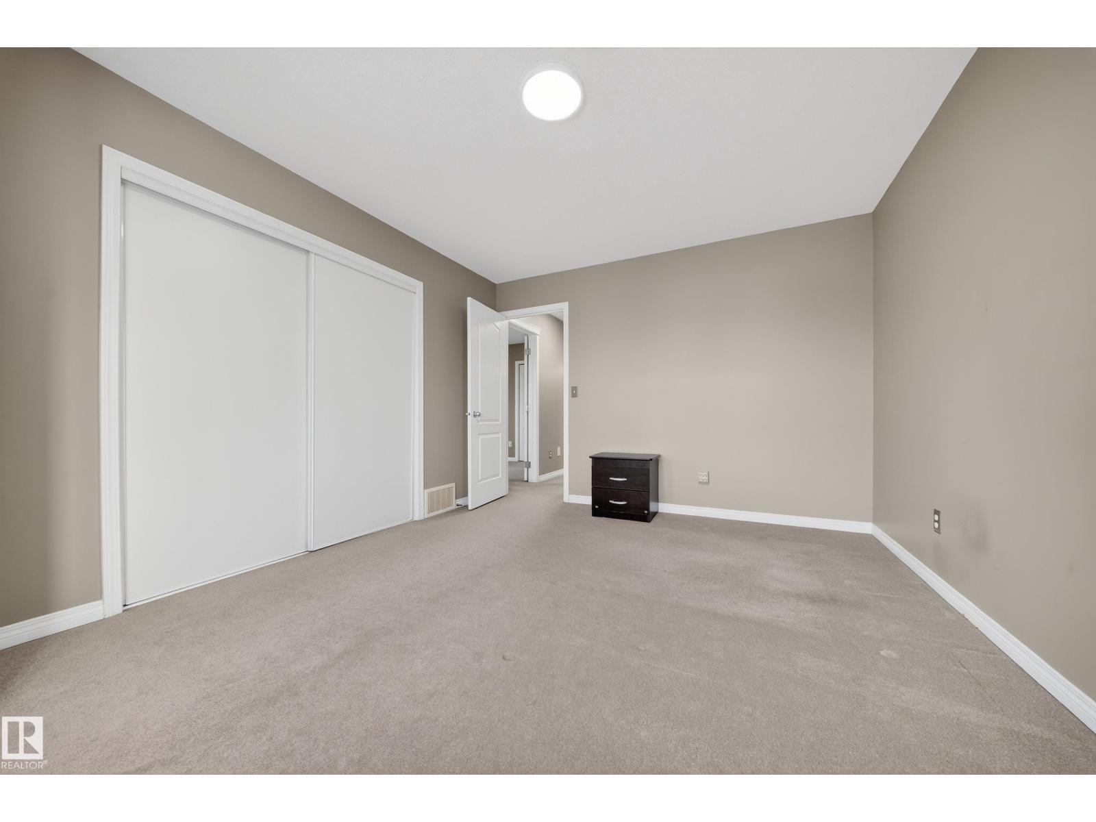 2505 42 ST NW - 28