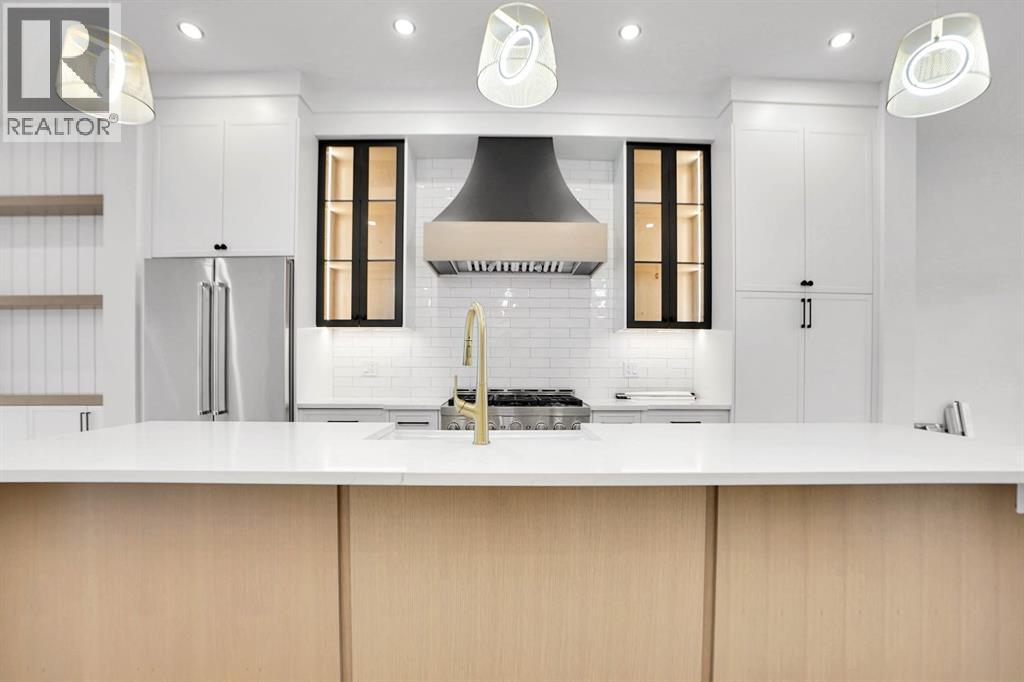 Single Family House for Sale in   Avenue NW Bowness Calgary 