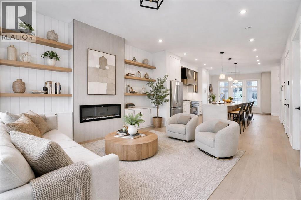 Single Family House for Sale in   Avenue NW Bowness Calgary 