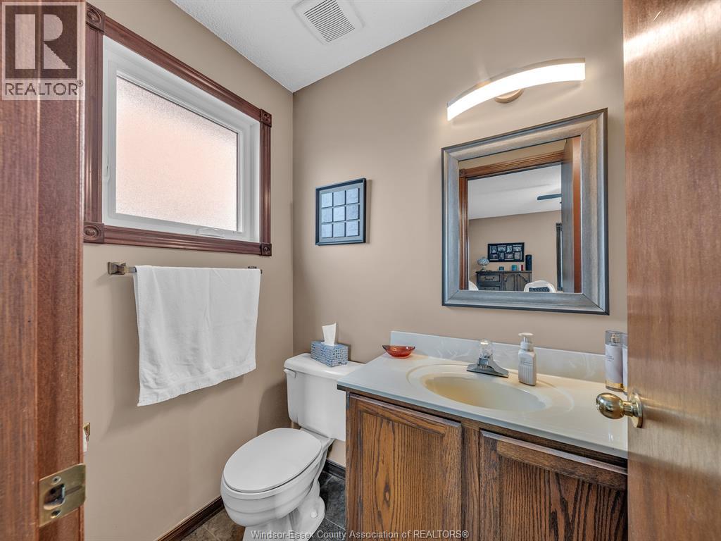 45 Sherwood, Leamington, Ontario