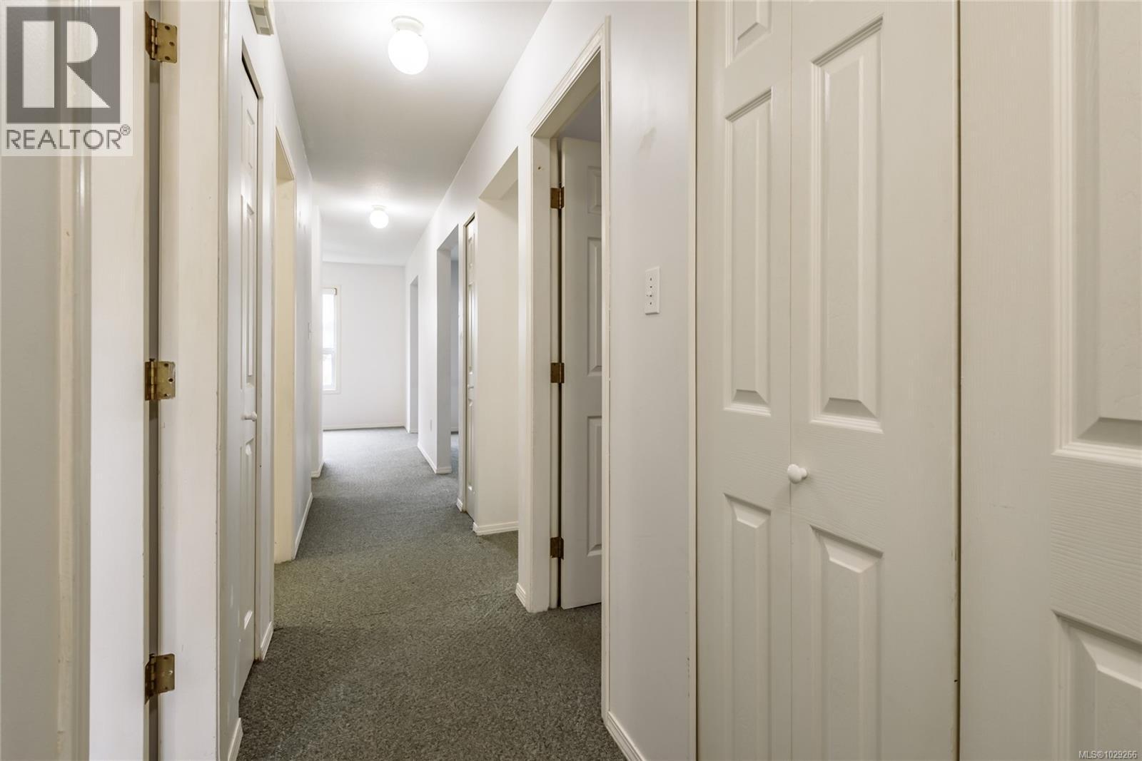 #202 123 BACK RD - 23