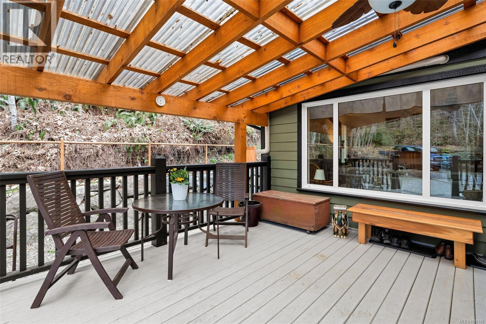 9205 NIGHTHAWK RD - 32