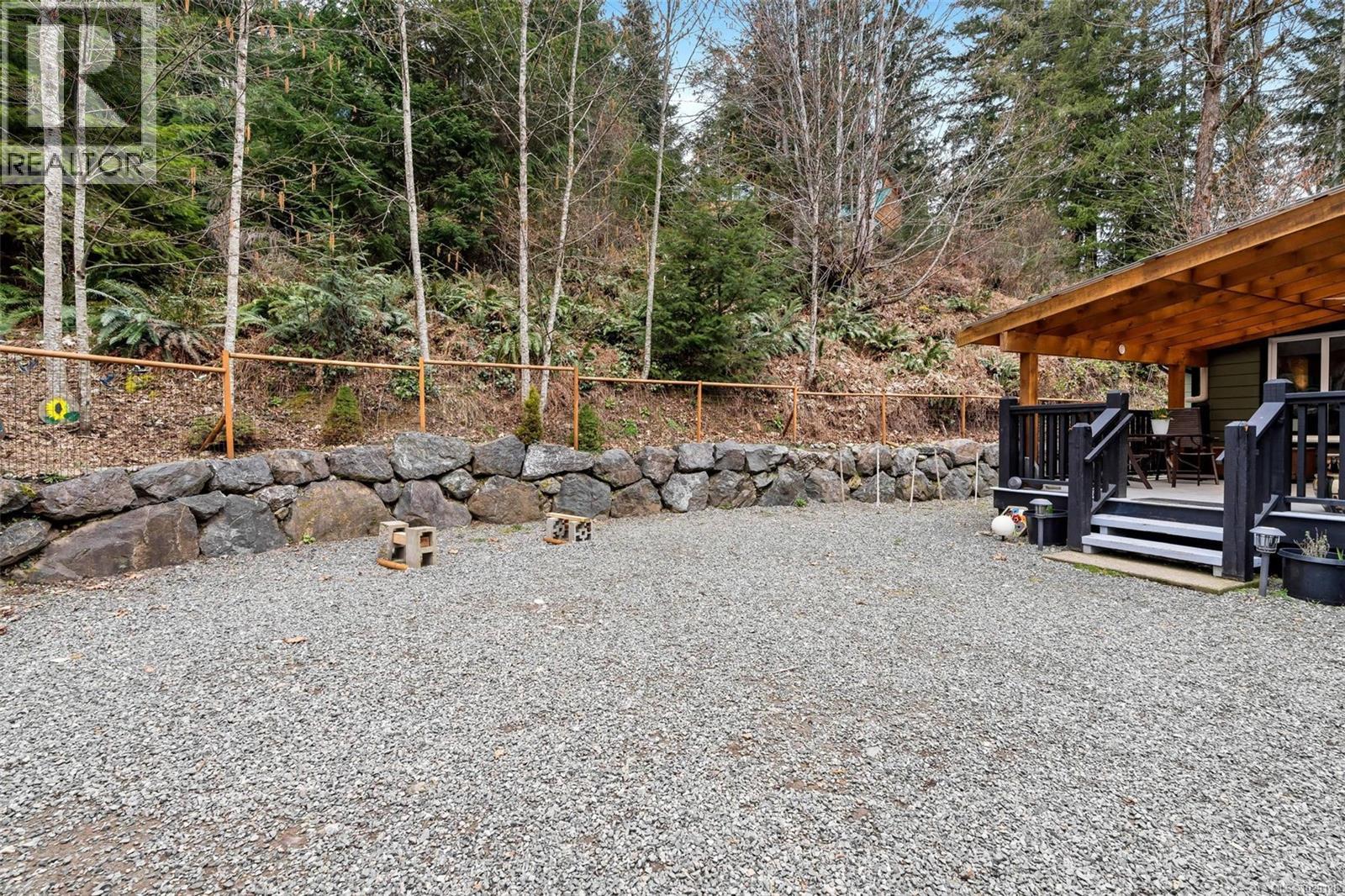 9205 NIGHTHAWK RD - 34