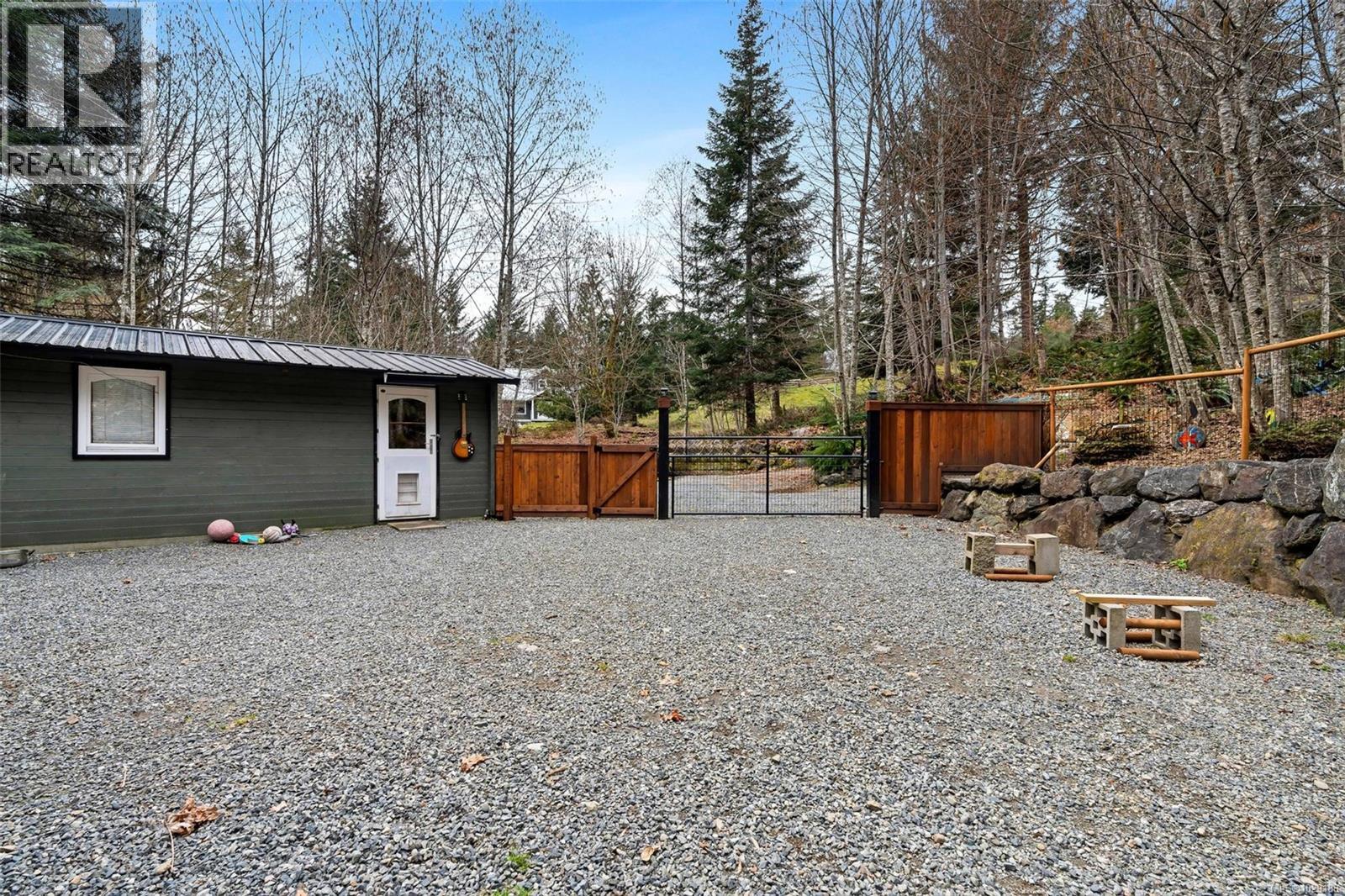 9205 NIGHTHAWK RD - 46