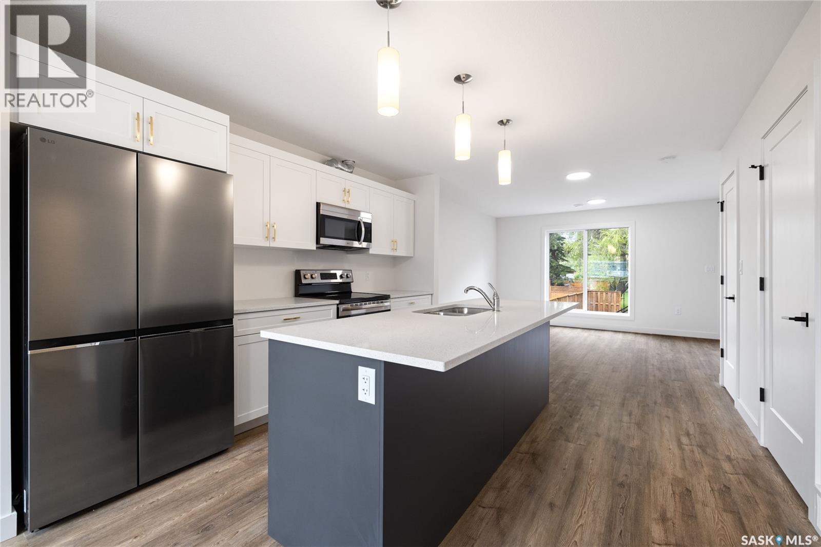 75 3rd AVENUE - 10