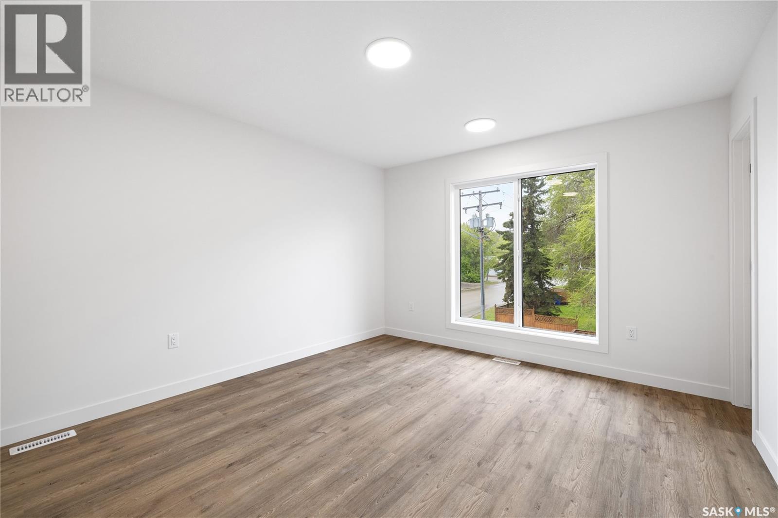 75 3rd AVENUE - 25