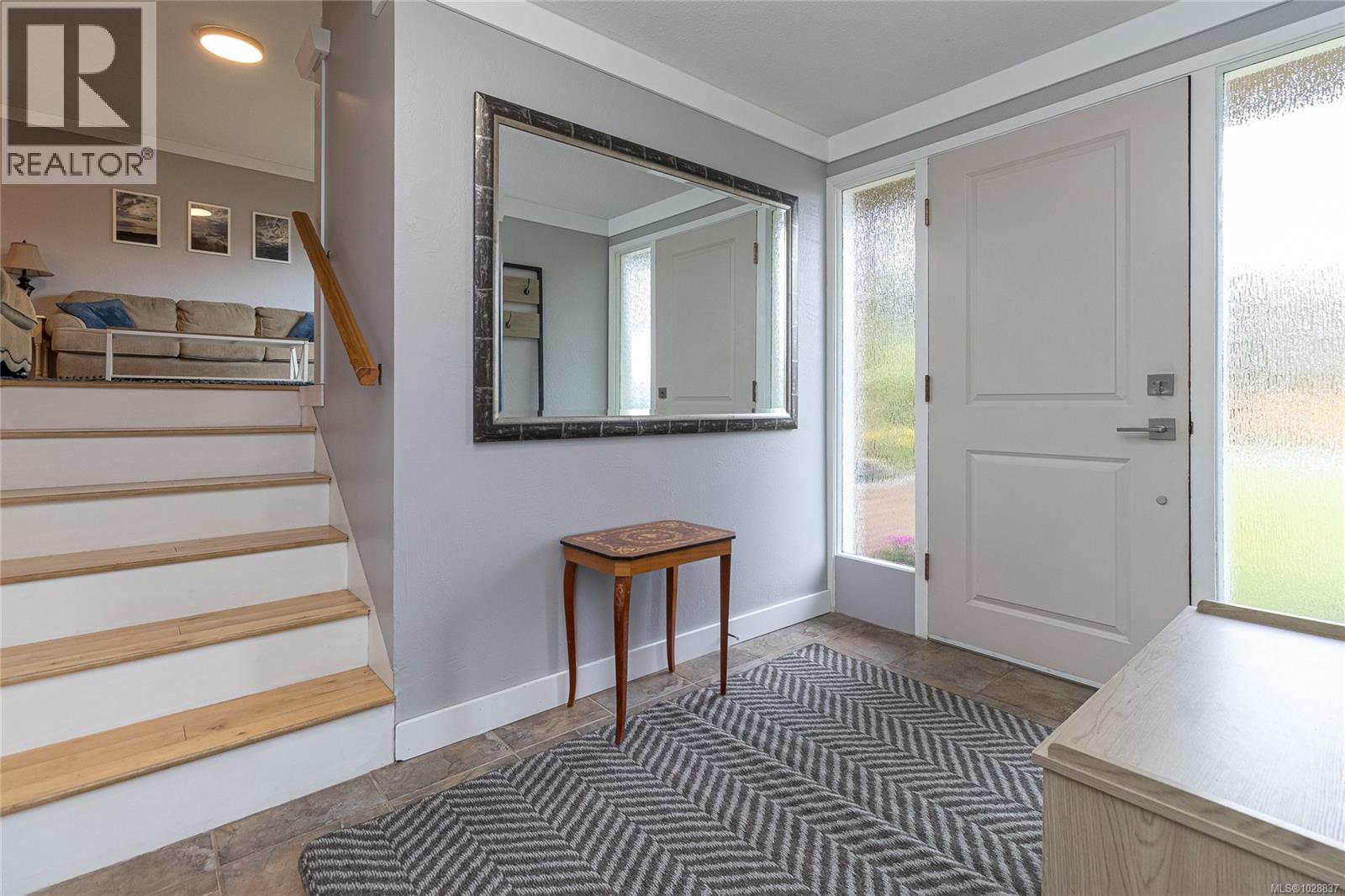 3825 KREMLIN ST - Image 3