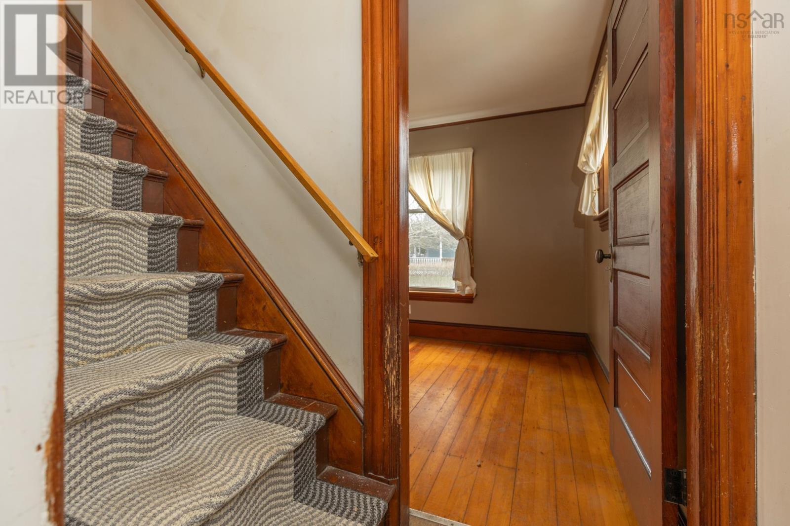 Property 22 of 28 of 30 Porter Street