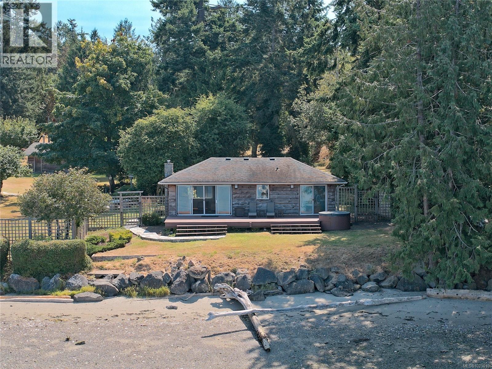  101 Church Bay Road, Saturna Island