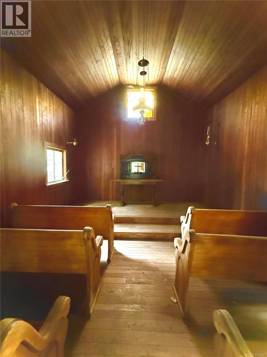  101 Church Bay Road, Saturna Island