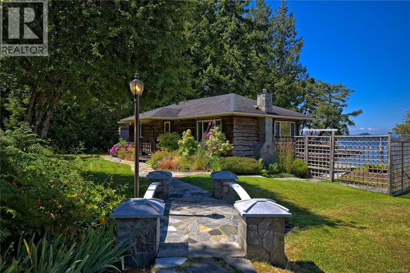  101 Church Bay Road, Saturna Island