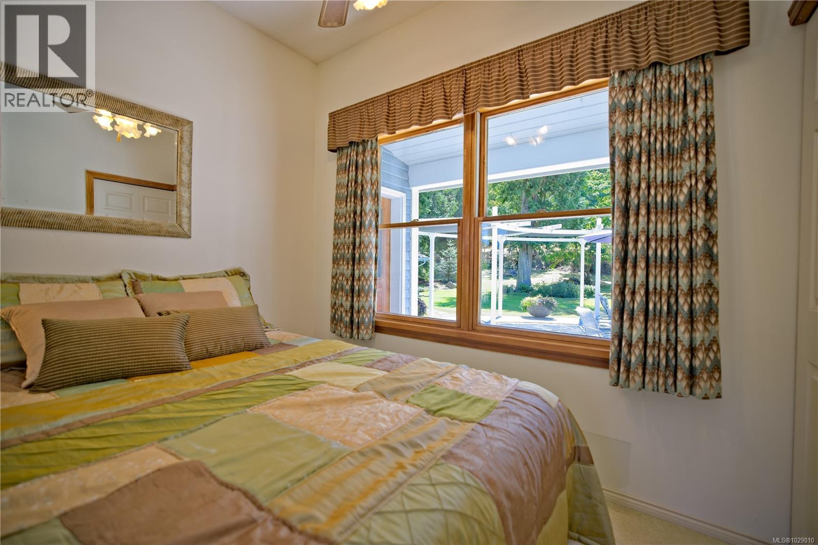  101 Church Bay Road, Saturna Island