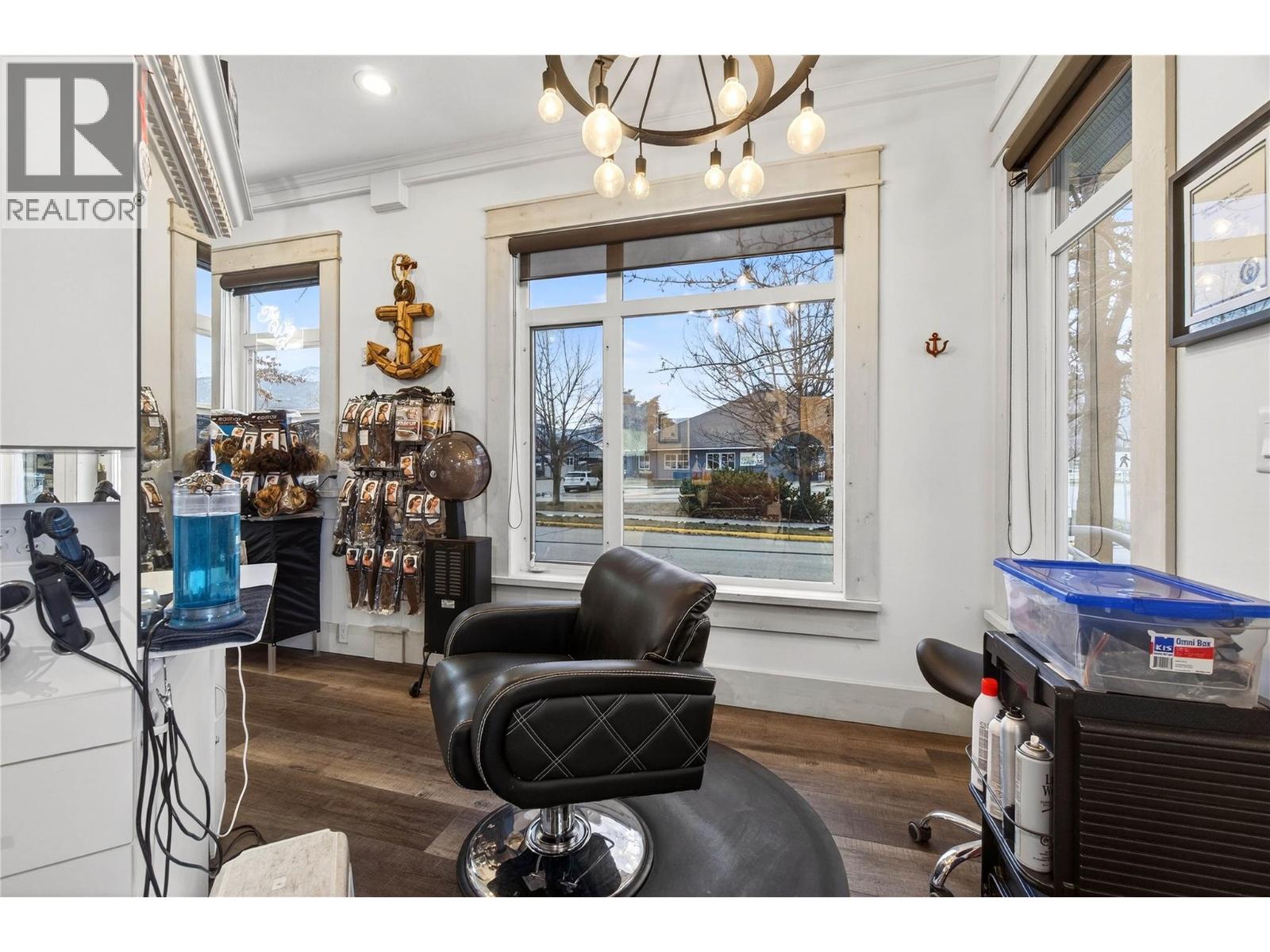 1 680 Marine Park Drive, Salmon Arm